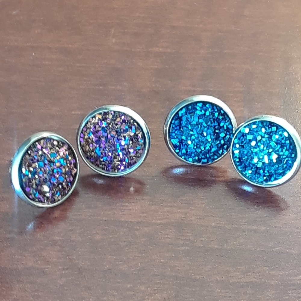 New! 2 pr. Drusy Bundle Silver posts + gift